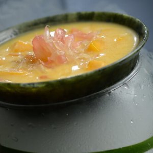 Chilled Mango with Sago & Pomelo