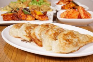 Jjin Mandu Korean Dumplings