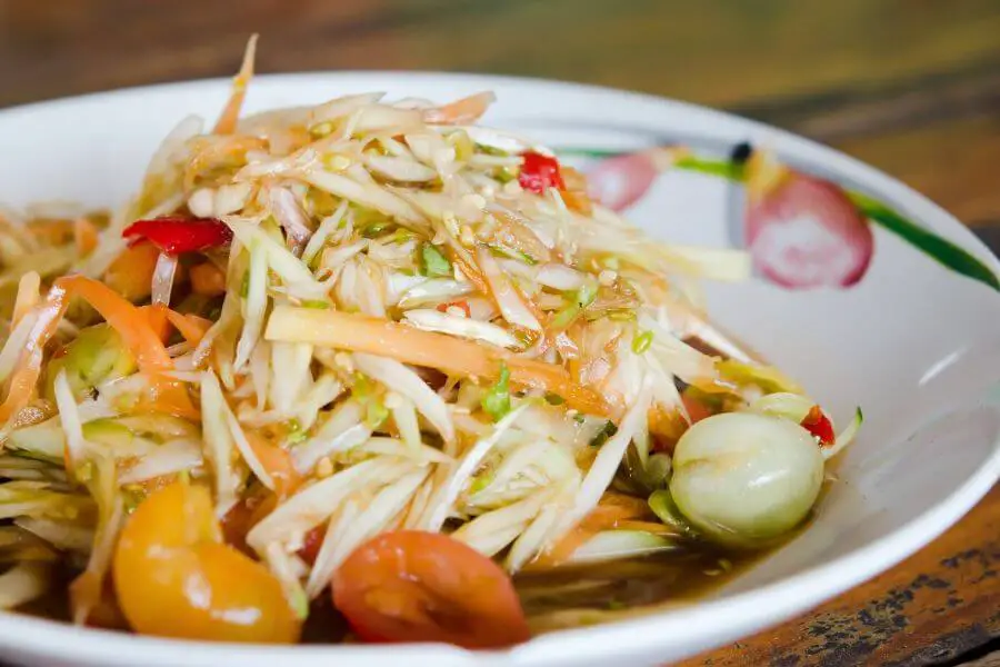 Som Tam Salad (Thai Papaya Salad)
