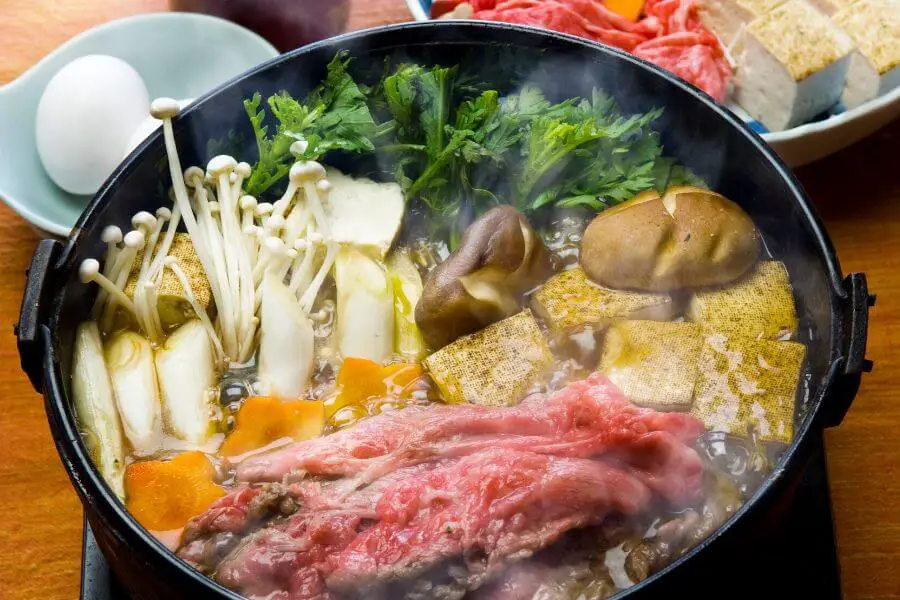 Sukiyaki (Kanto Style)