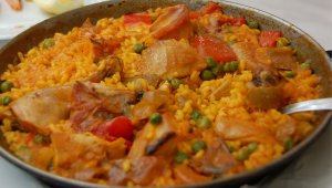 Paella of Prawn And Chicken