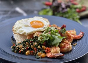 Thai Basil Prawns with Salted Egg