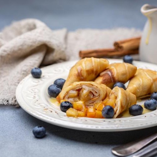 Apple-Filled Crêpes with Caramel Sauce