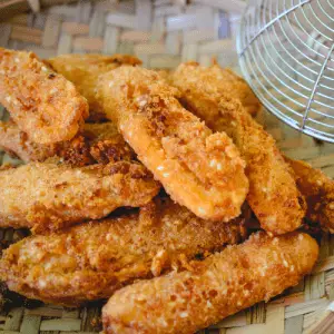 Thai Banana fritter with sesame