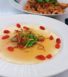 Chinese Steamed Egg with Wolfberries Sauce