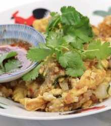 singapore oyster omelette with chilli
